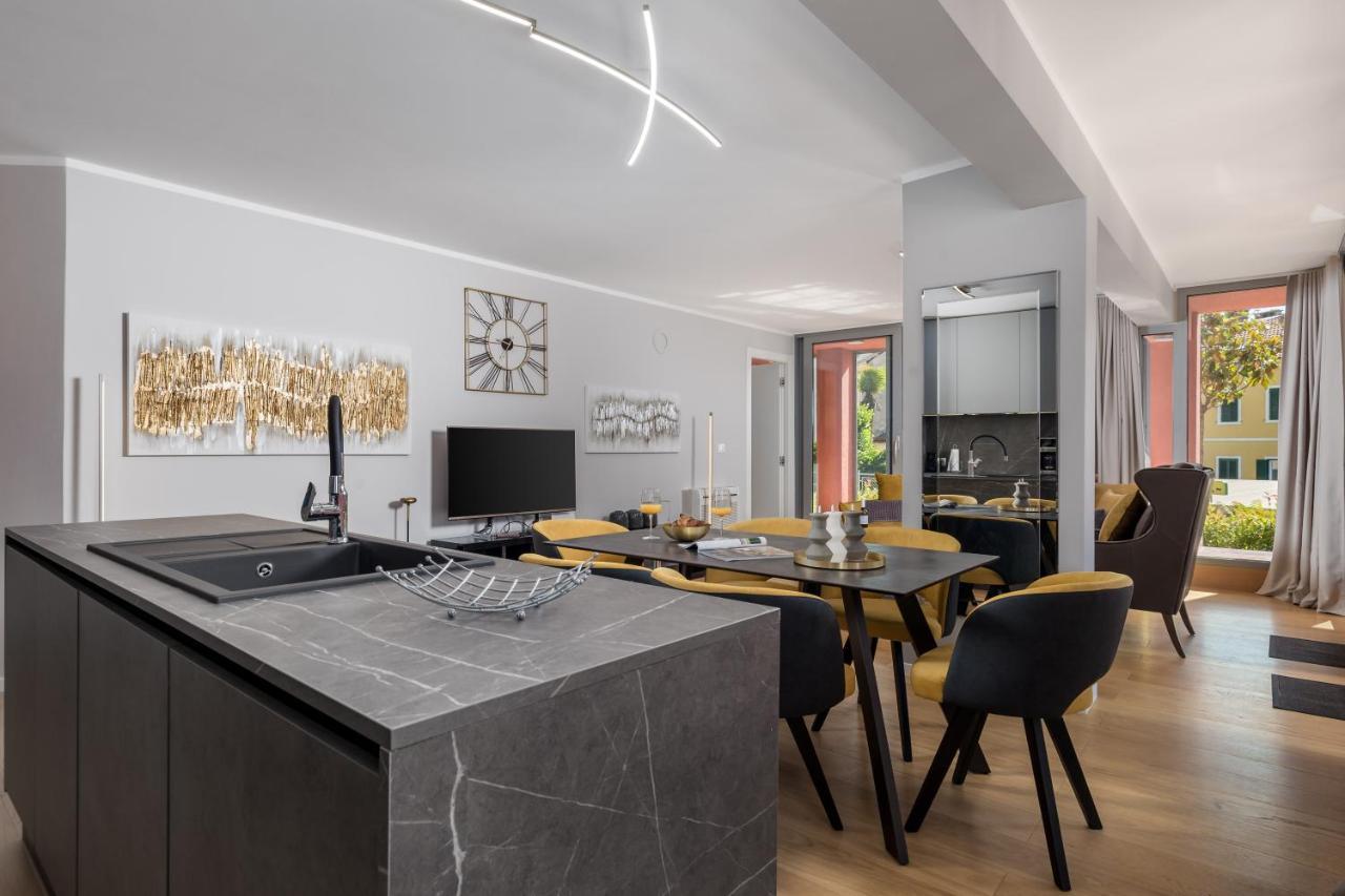 Luxury City Center Apartment -50M To The Sea Opatija Eksteriør bilde
