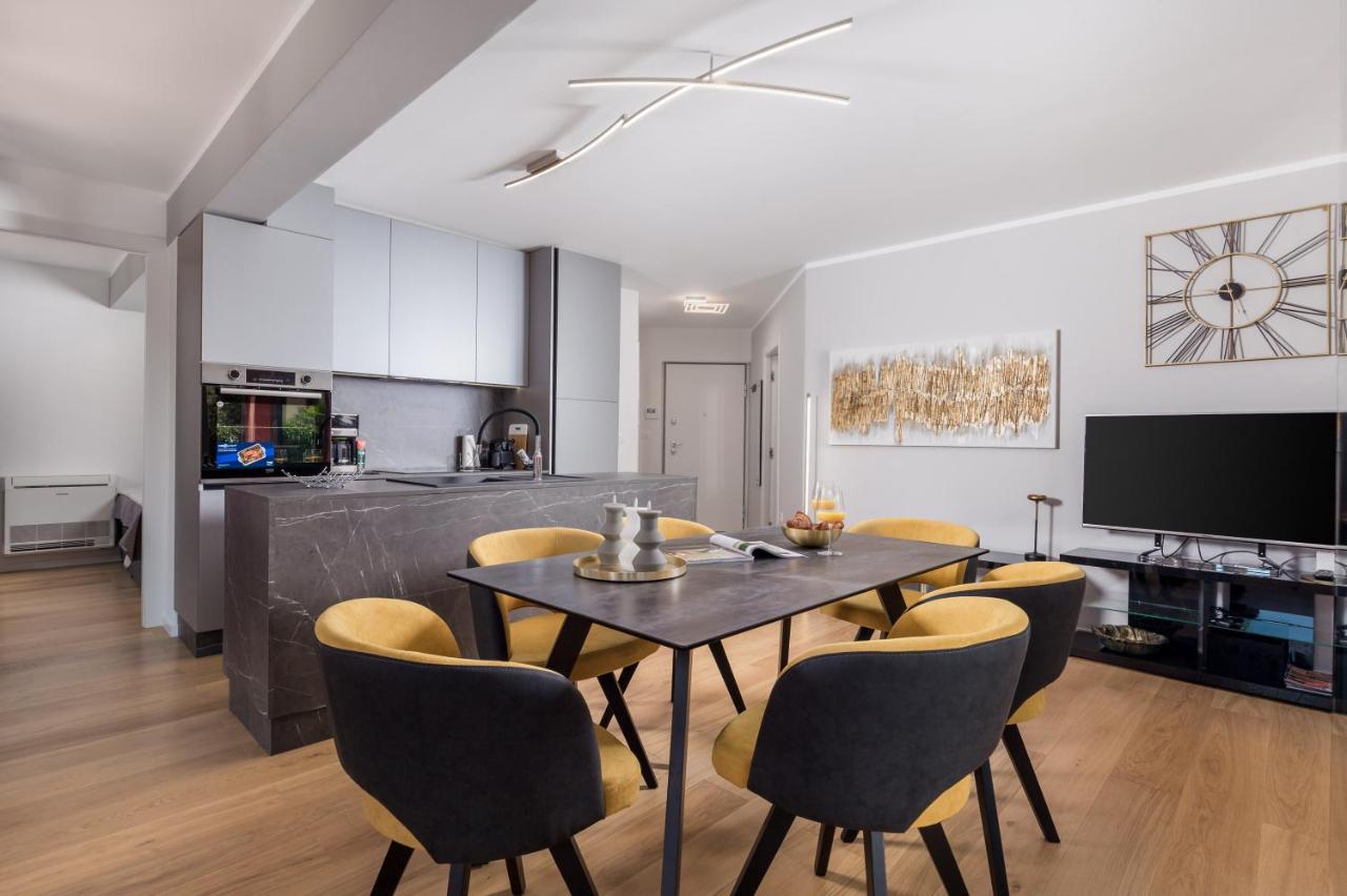 Luxury City Center Apartment -50M To The Sea Opatija Eksteriør bilde